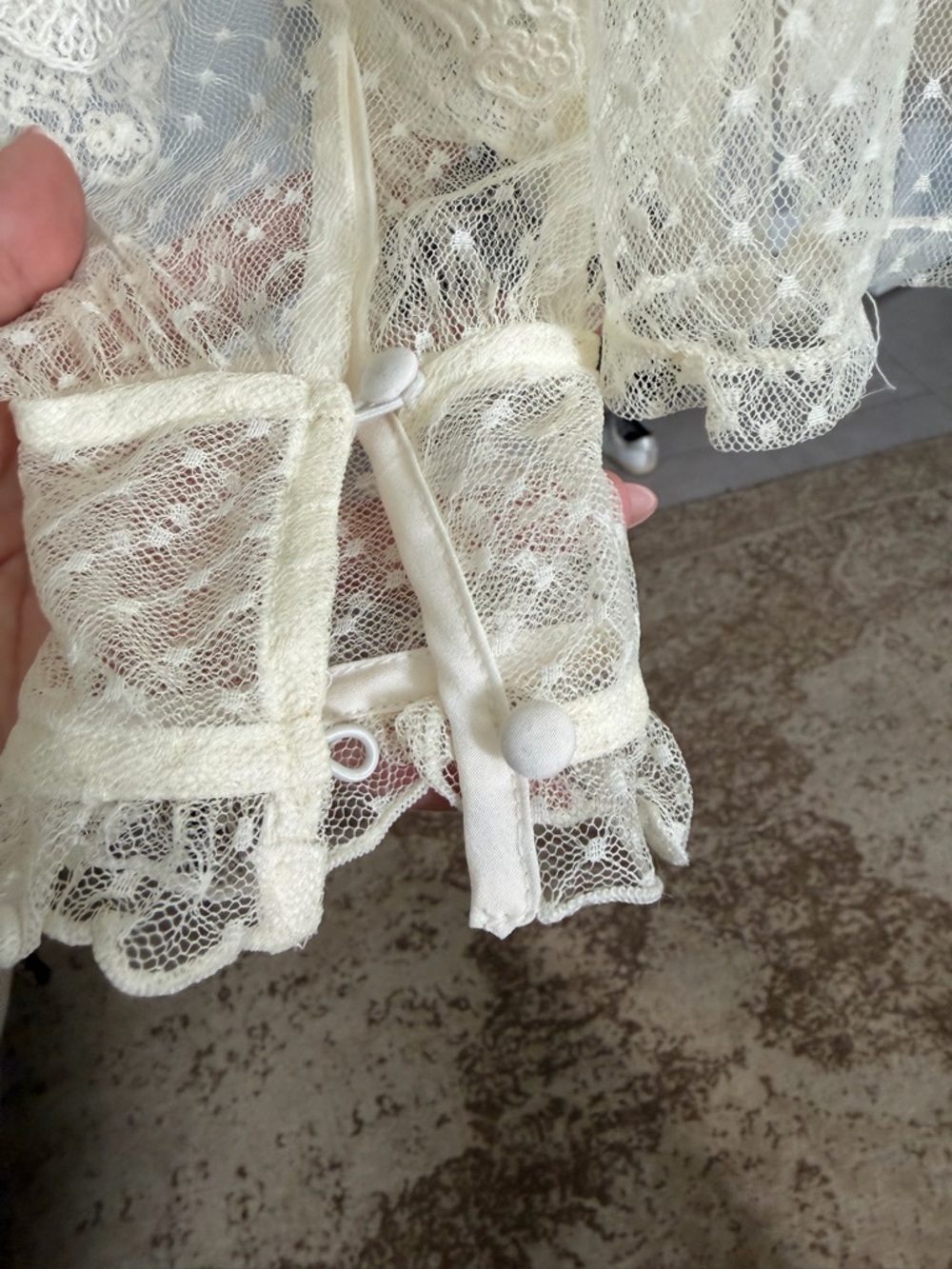 Express Ivory Sheer Lace Long-Sleeve Blouse - Picture 5 of 5